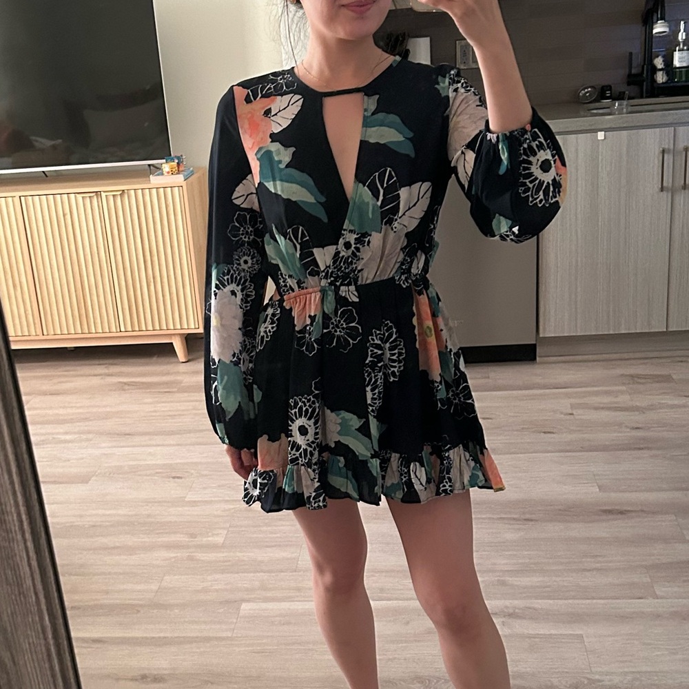 Navy Floral Keyhole Long-Sleeve Romper